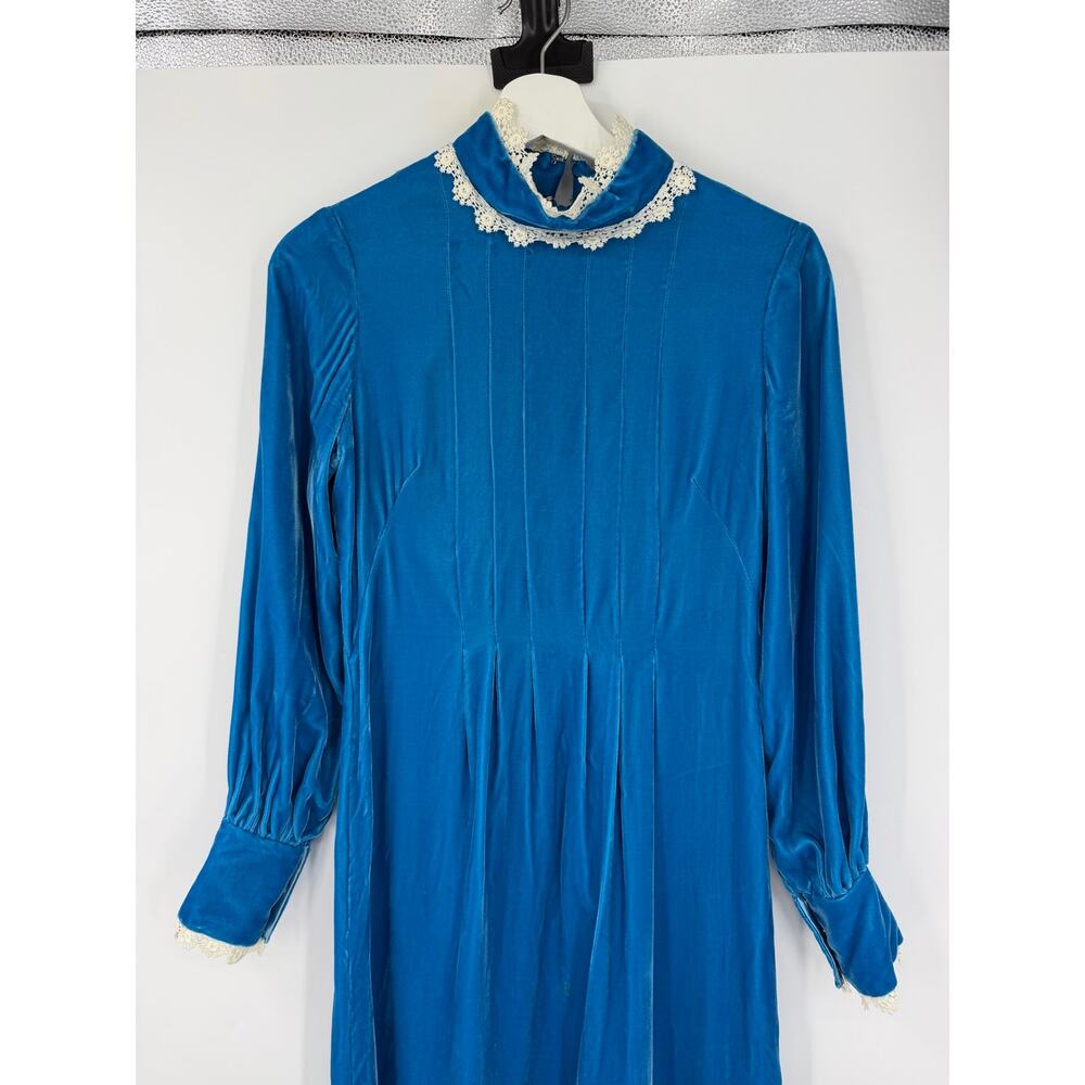 Vintage Handmade Blue Velvet Maxi Dress Lace Trim Prairie Victorian Cottagecore - Picture 3 of 16